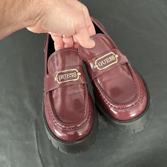 Guess Maroon Red Patent Leather Platform Loafers Shoes Women’s 8.5 - BP - Picture 5 of 15
